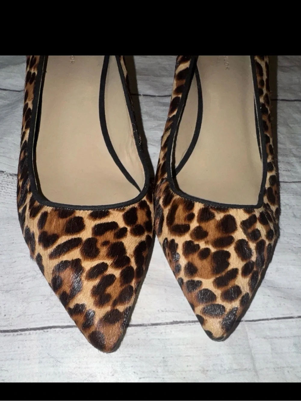 ANN TAYLOR Leopard Print Calf Hair Pointed Toe Pumps Heels Shoes Womens 9 Black